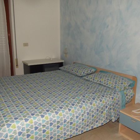 Hotel Sabbia D'Oro Пинето Экстерьер фото