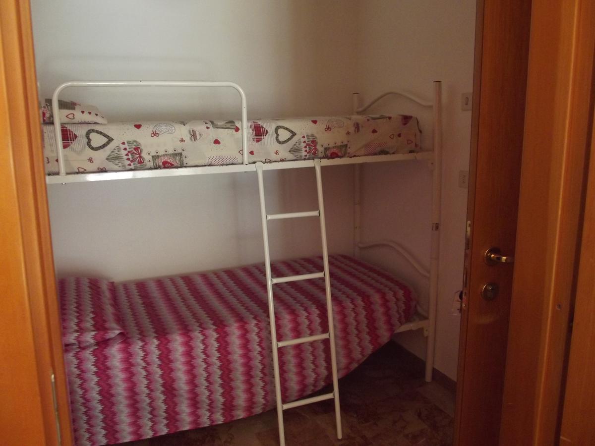 Hotel Sabbia D'Oro Пинето Экстерьер фото